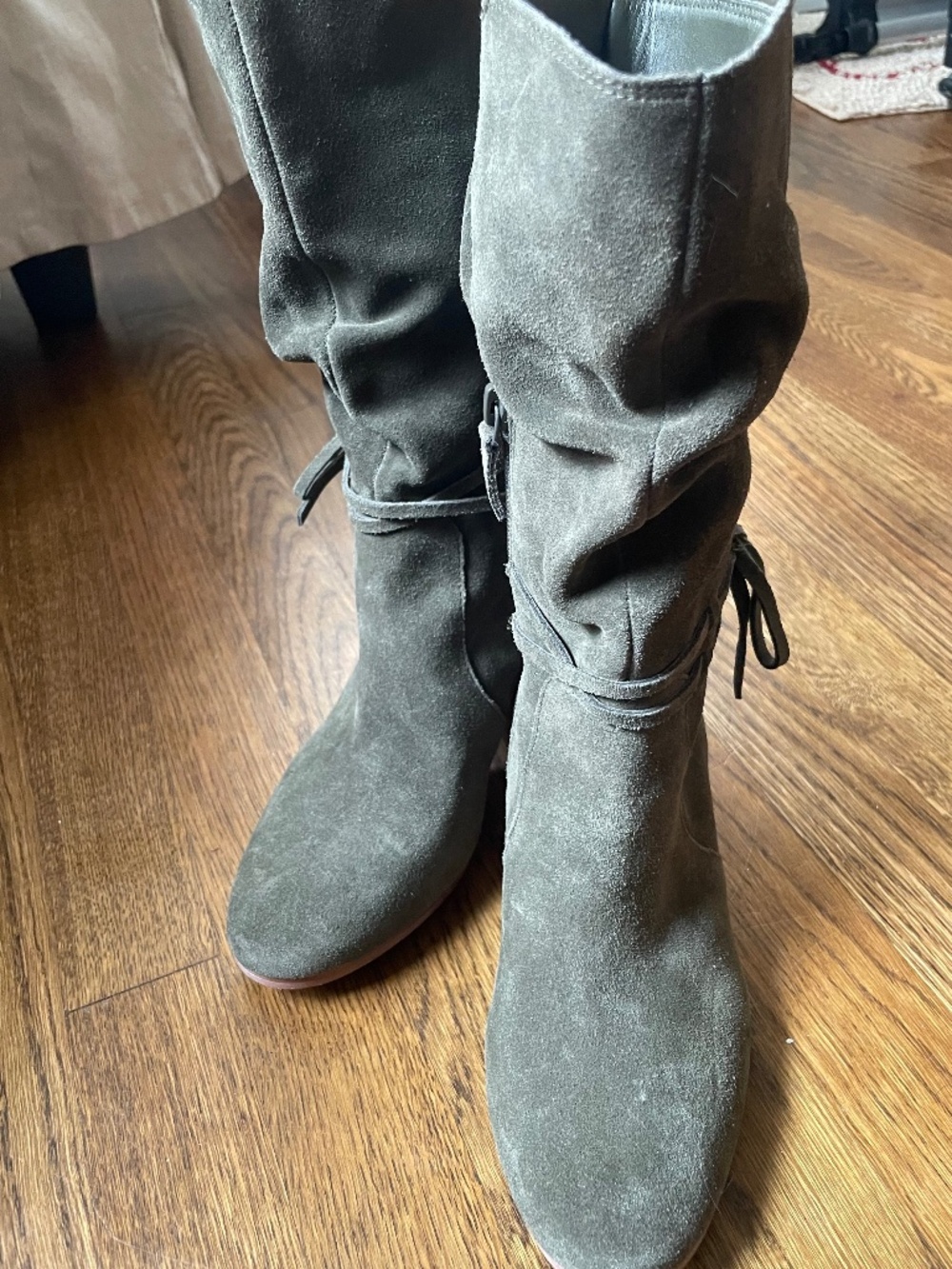 Violet & Red Janine Olive Green Tall Shaft Suede Boot Women's Size 7.5 Like New